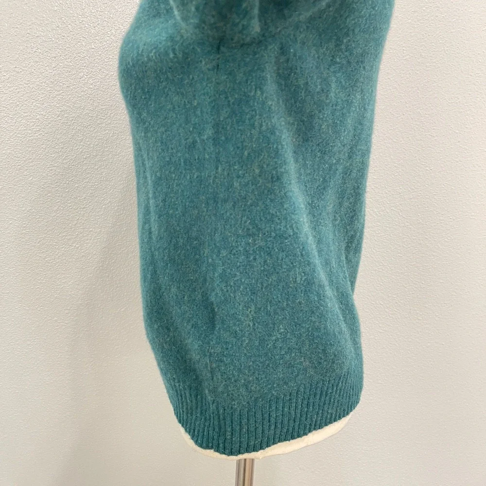 Uniqlo Kaws Women's Men Unisex Crewneck Sweater Small Medium Green 100% Wool LS
